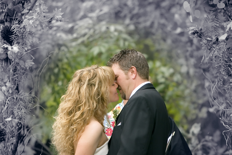 Ceremony-43-black and white to color